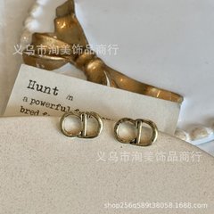 Вінтажні сережки Dior CD 1шт